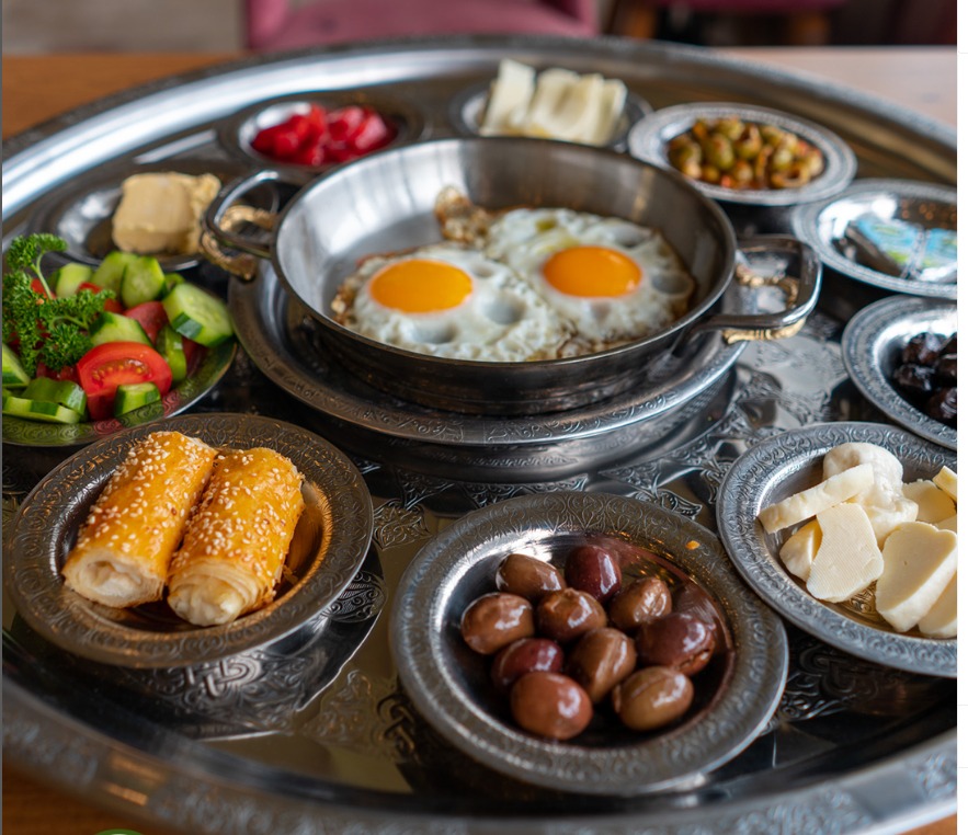 Marmaris’te Kahvaltının En Lezzetli Hâli