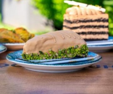 FISTIK DOLGULU PASTA